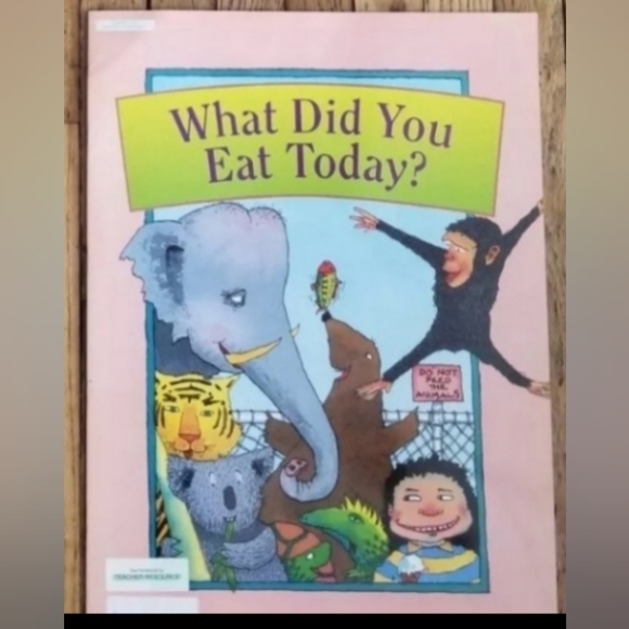 Set of 3 Vintage Giant Kids Books - Picture 4 of 4